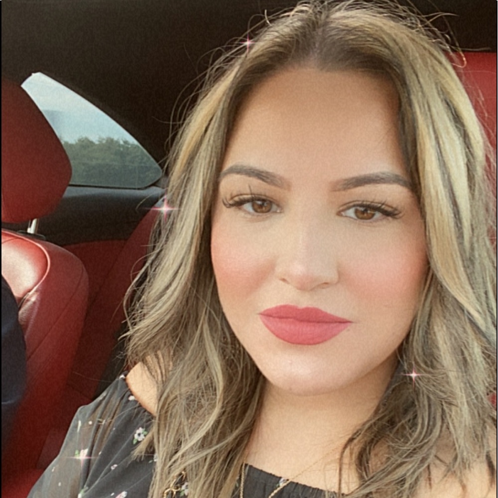 Meet your Posher, Krystina